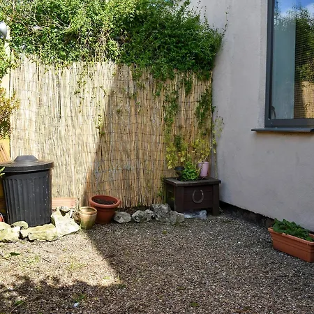 Vakantiehuis Red Gable Shap